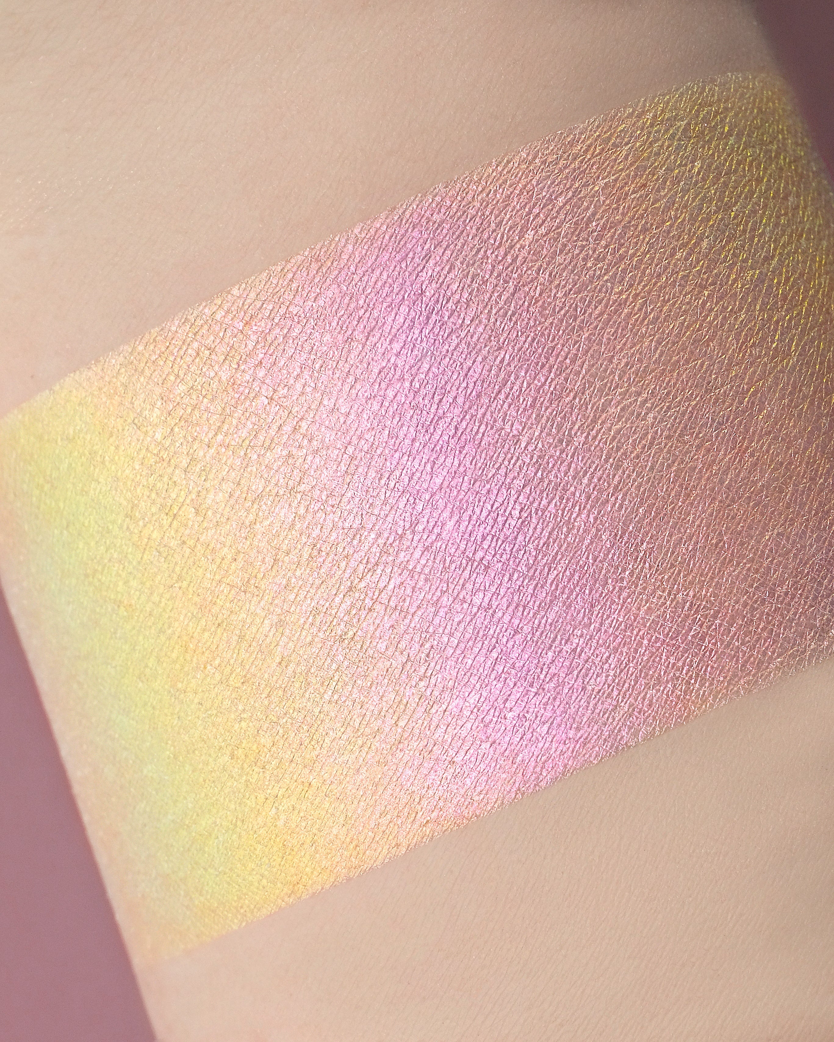 Seamless Satin Highlighters