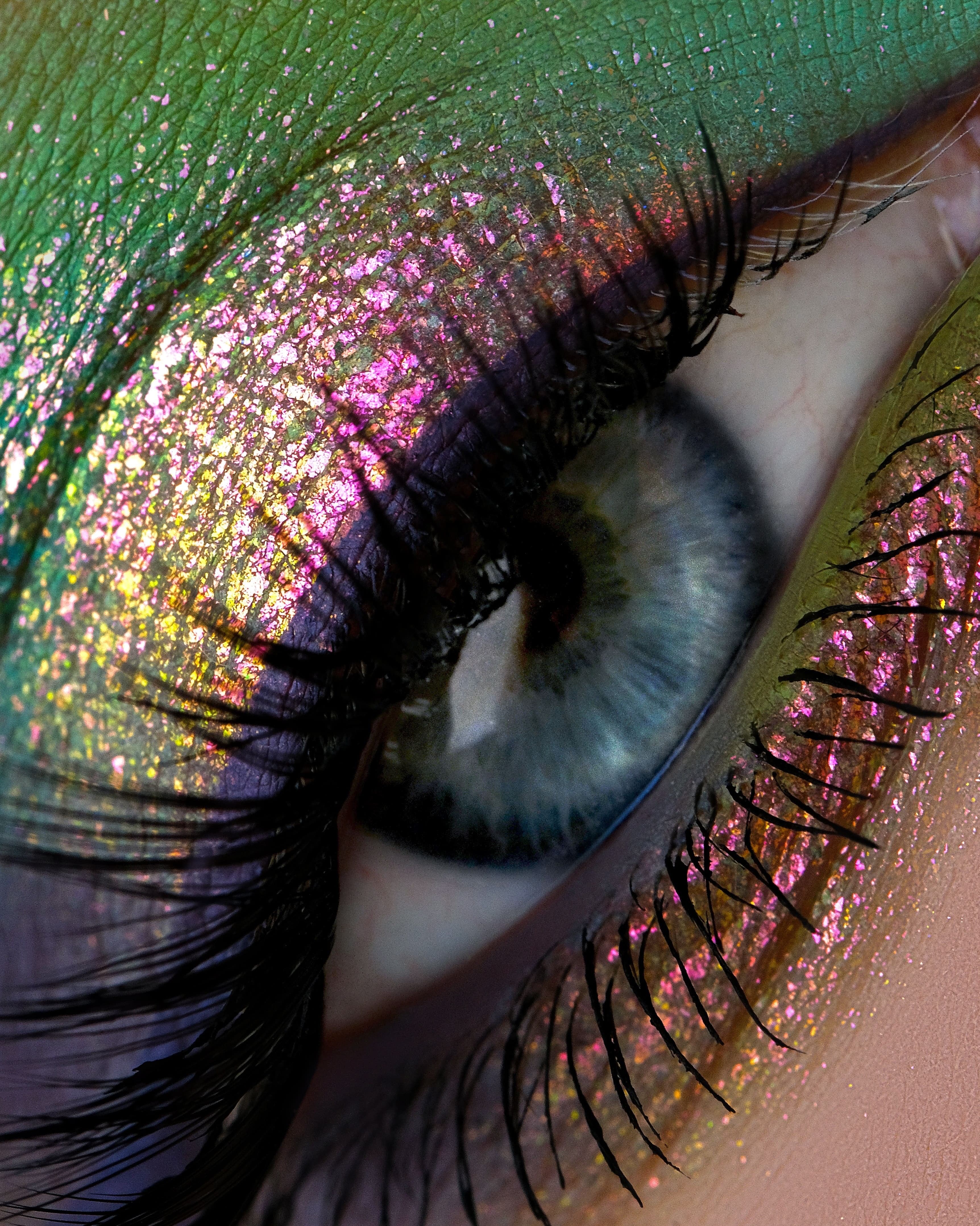 Opal Multichrome Loose Eyeshadows
