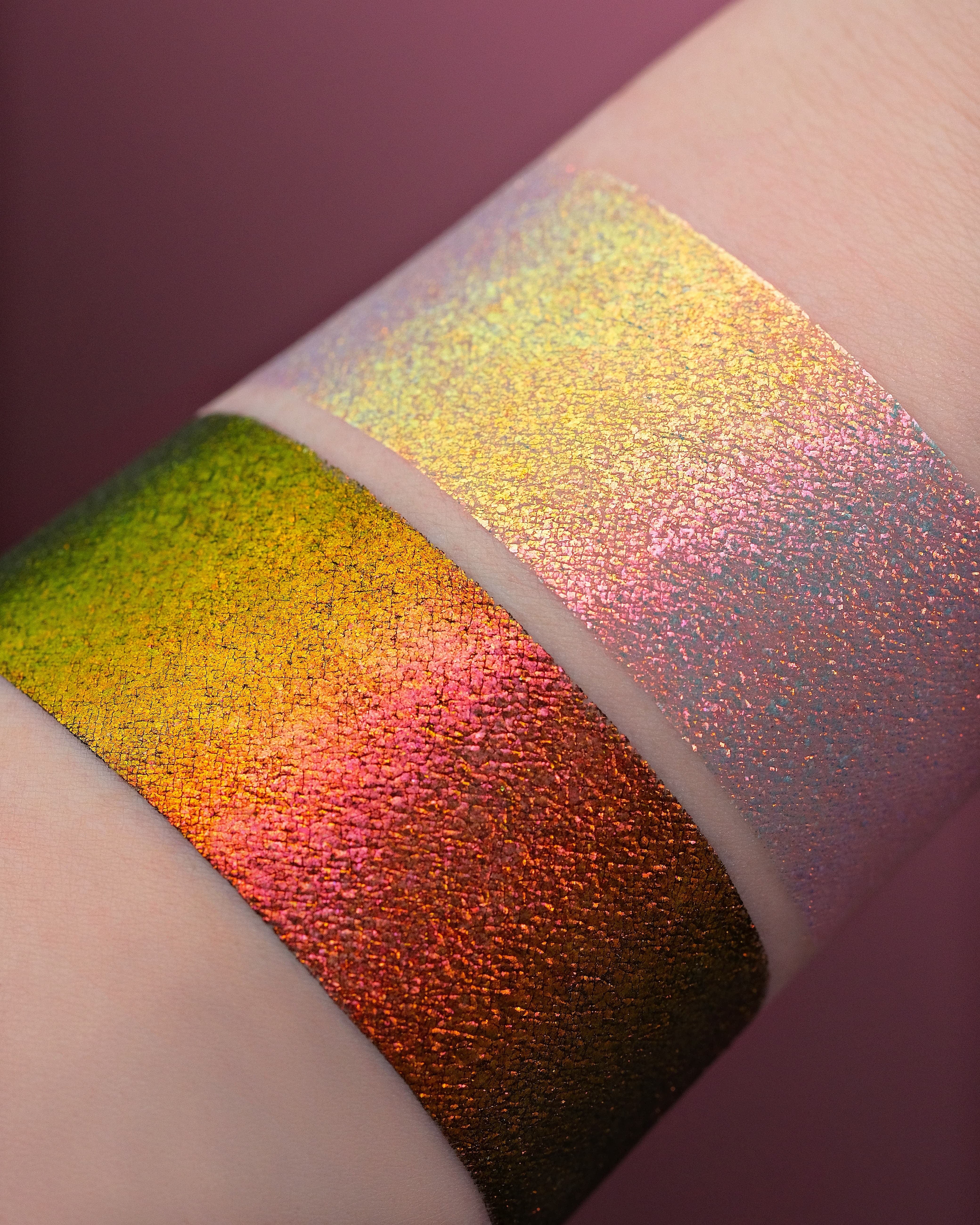 Pillow Fight Opal Multichrome Loose Eyeshadow